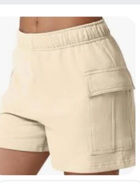 DKNY Cream Cargo Shorts with Elastic Waistband